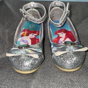 Toddler girls size 7 fancy Ariel shoes for little girls